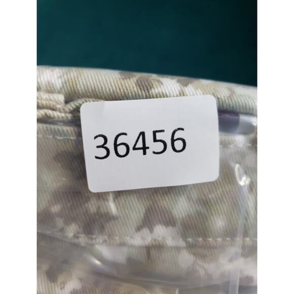 Gloria Vanderbilt Jeans Size 4 Petite Women Beige Stretch Mid Rise Straight NWT - Picture 16 of 16